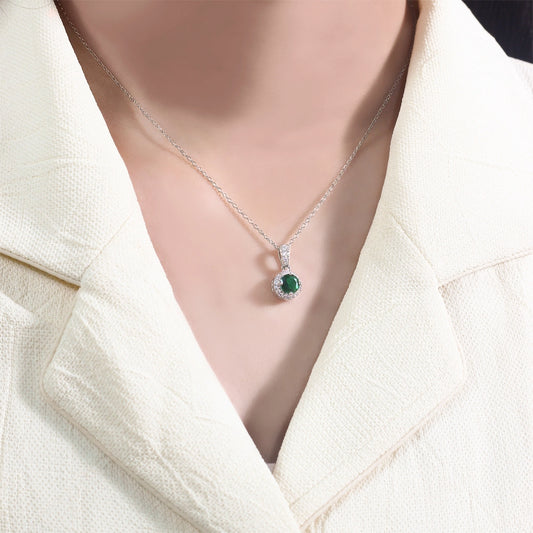 Emerald Circle Silver Pendant