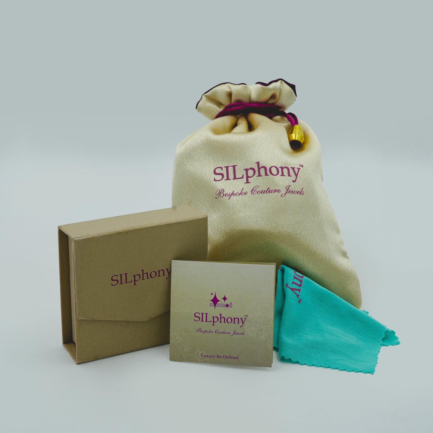 Emera Ruby Ring Silver