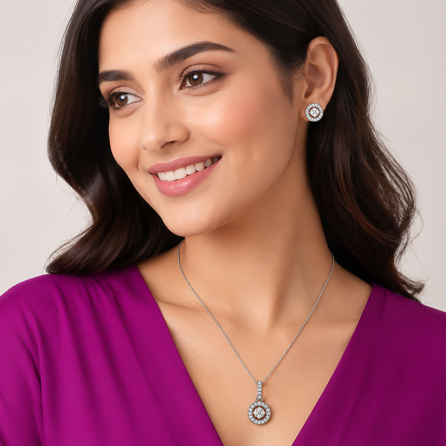 Round Sparkling Pendant Set Silver