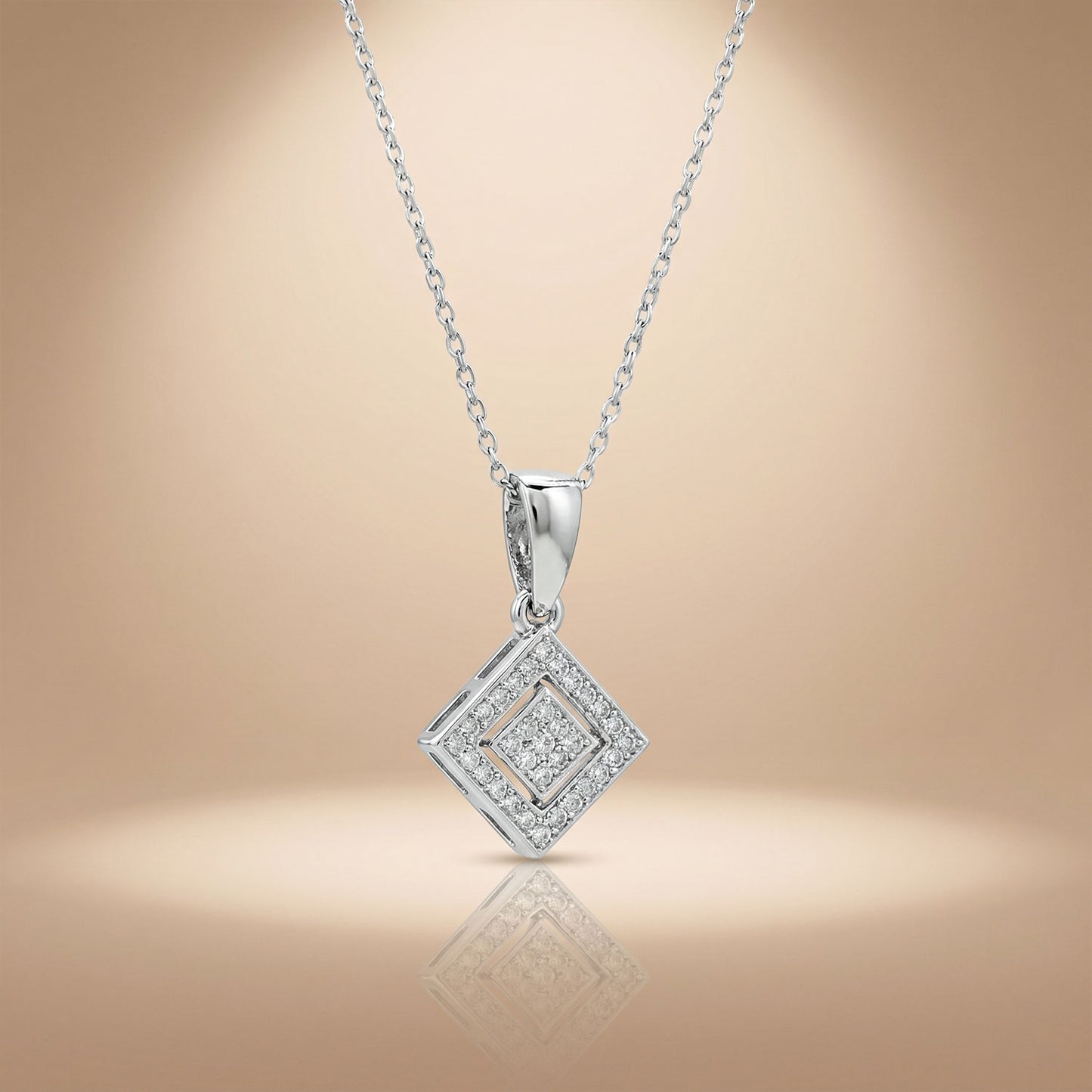 Lustre Shine Silver Pendant Set