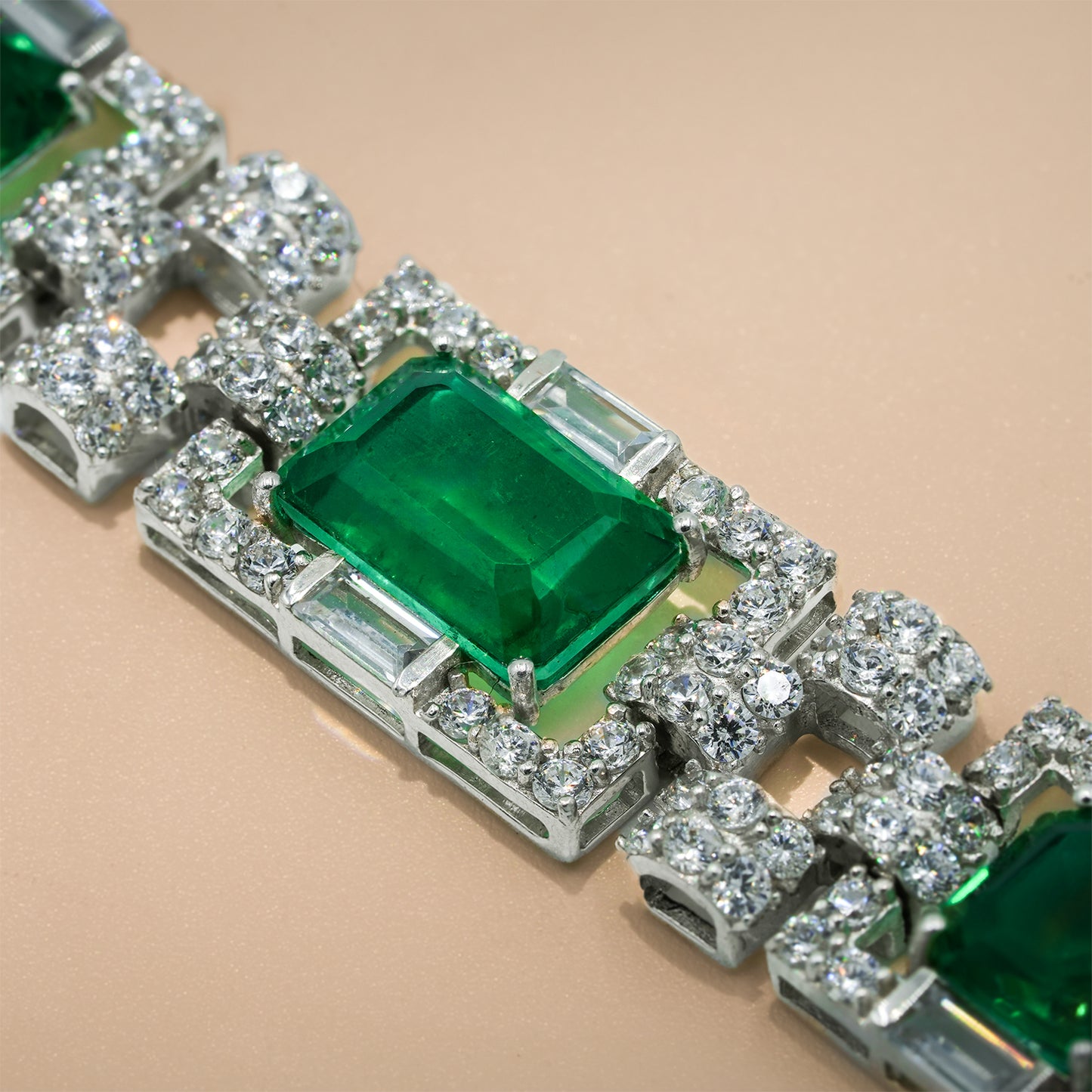 One-of-One 92.5 Silver Emerald Link Bracelet