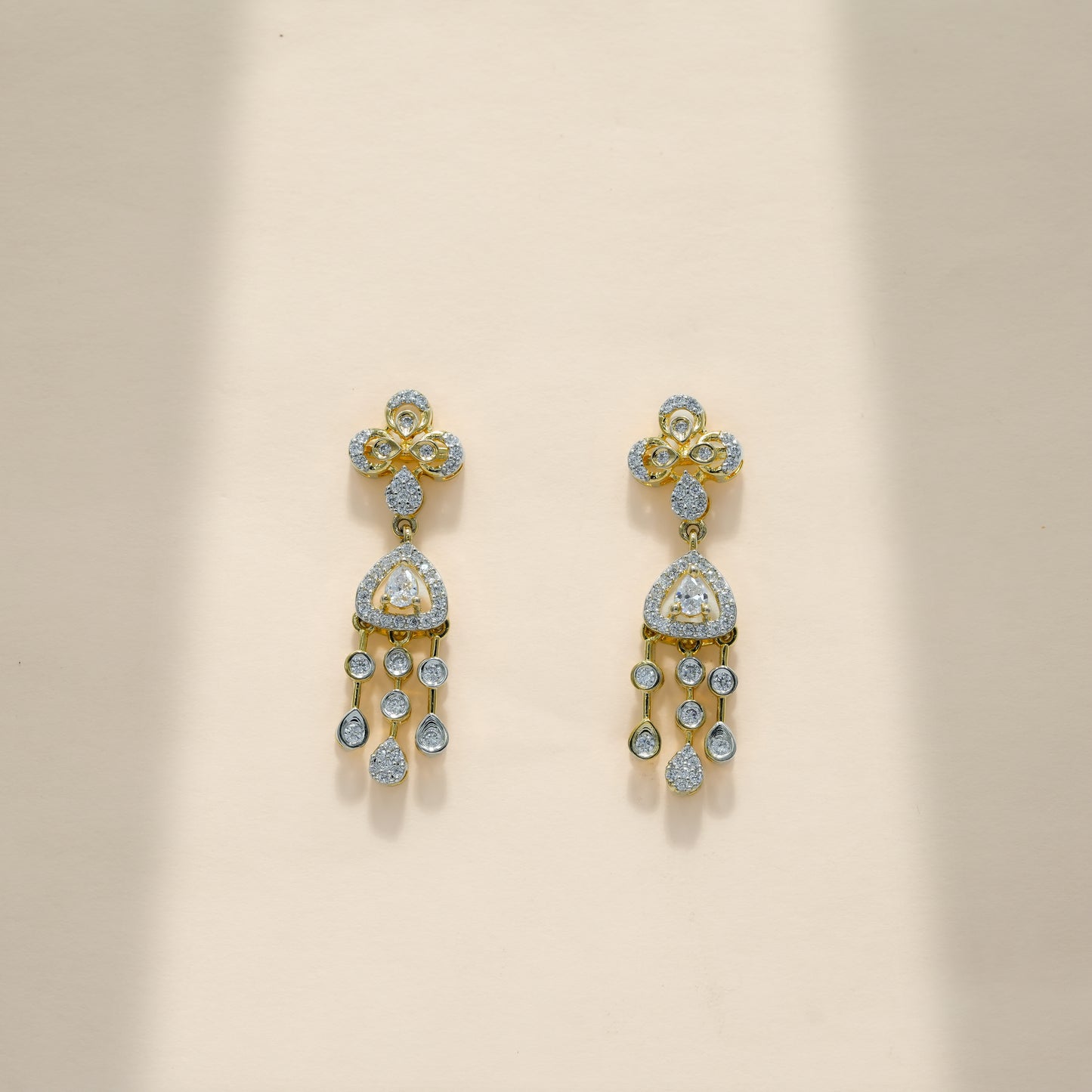 92.5 Sterling Silver Floral Necklace Set with Dual Motifs and Drop Pendant