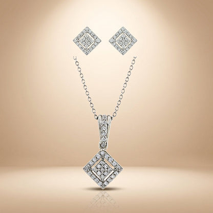 Lustre Shine Silver Pendant Set