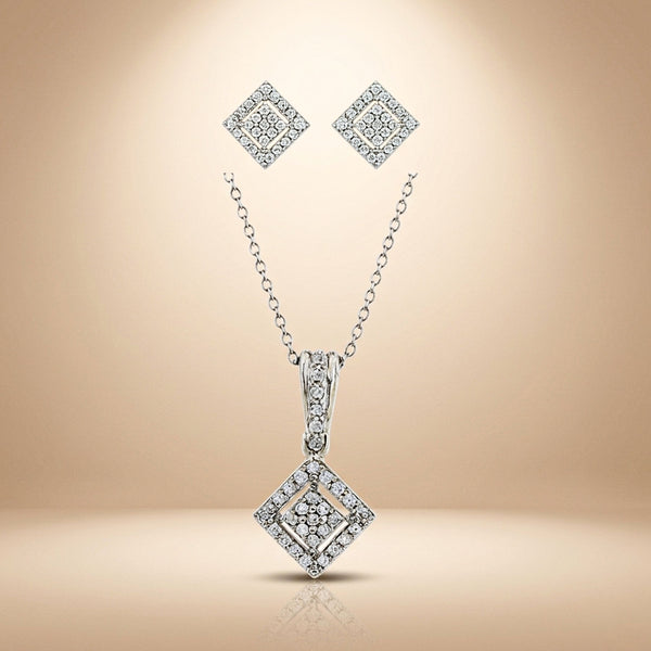 Lustre Shine Silver Pendant Set