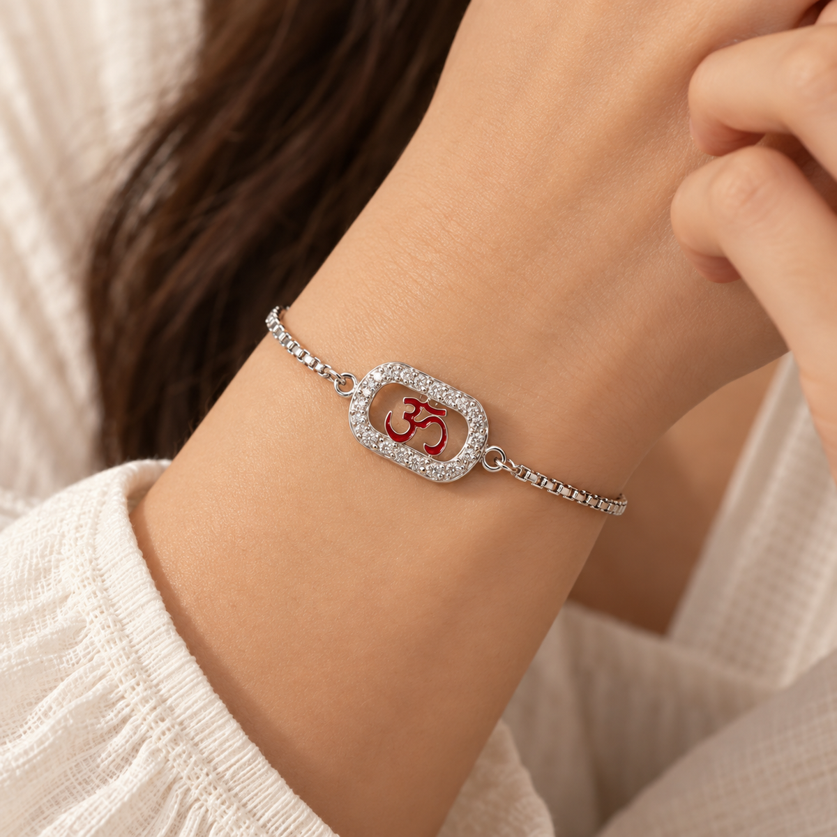 925 Sterling Silver Om with Moissanite Detailing Rakhi