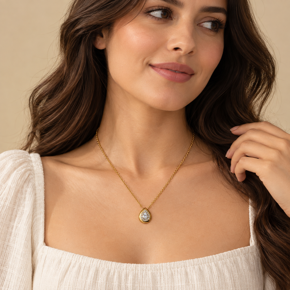 18 Inch 925 Sterling Silver Quartz & Moissanite with Teardrop Statement Chain Pendant