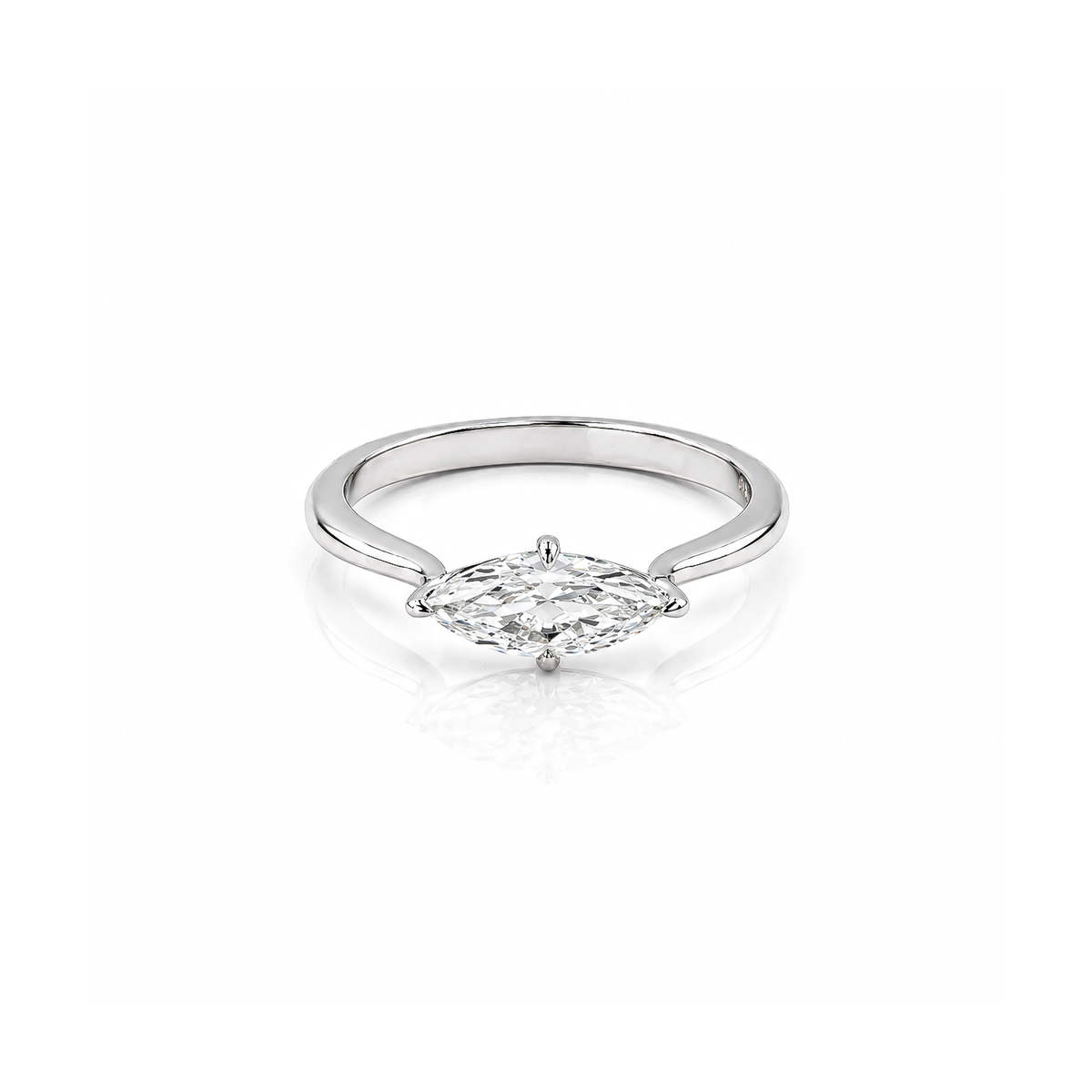 1.01ct Marquise-Cut Lab-Grown Diamond Engagements Ring