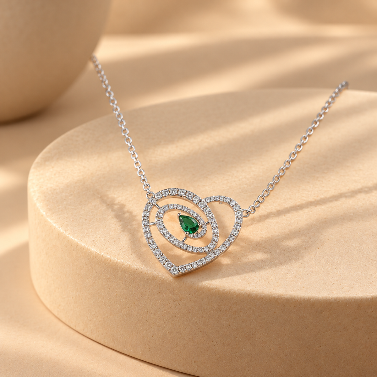 Green Quartz Moissanite Heart Pendant Chain