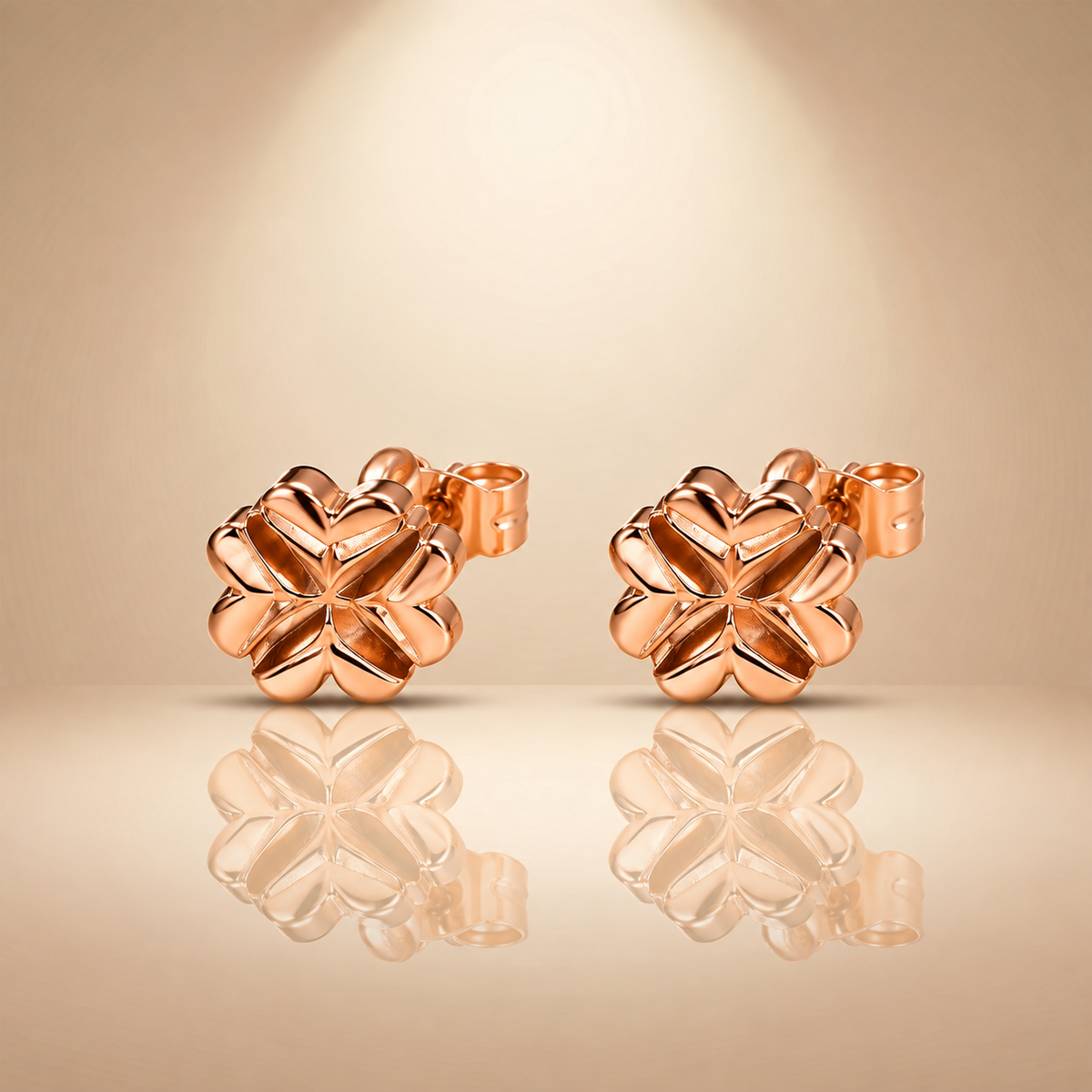 925 Silver Four Leaf Clover Moissanite Stud Earrings