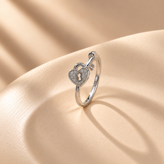 Love & Promise 925 Sterling Silver Heart Lock Statement Ring