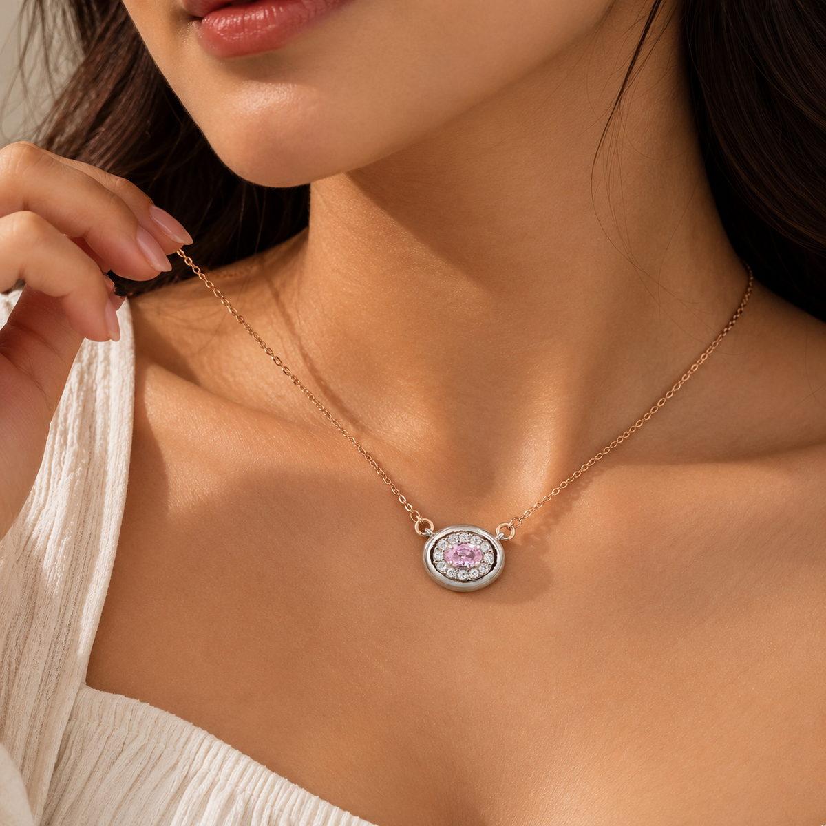 Pink Quartz Moissanite Halo Pendant Chain