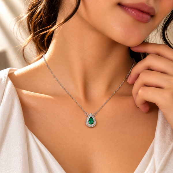 Emerald Green Quartz Moissanite Pendant with Chain
