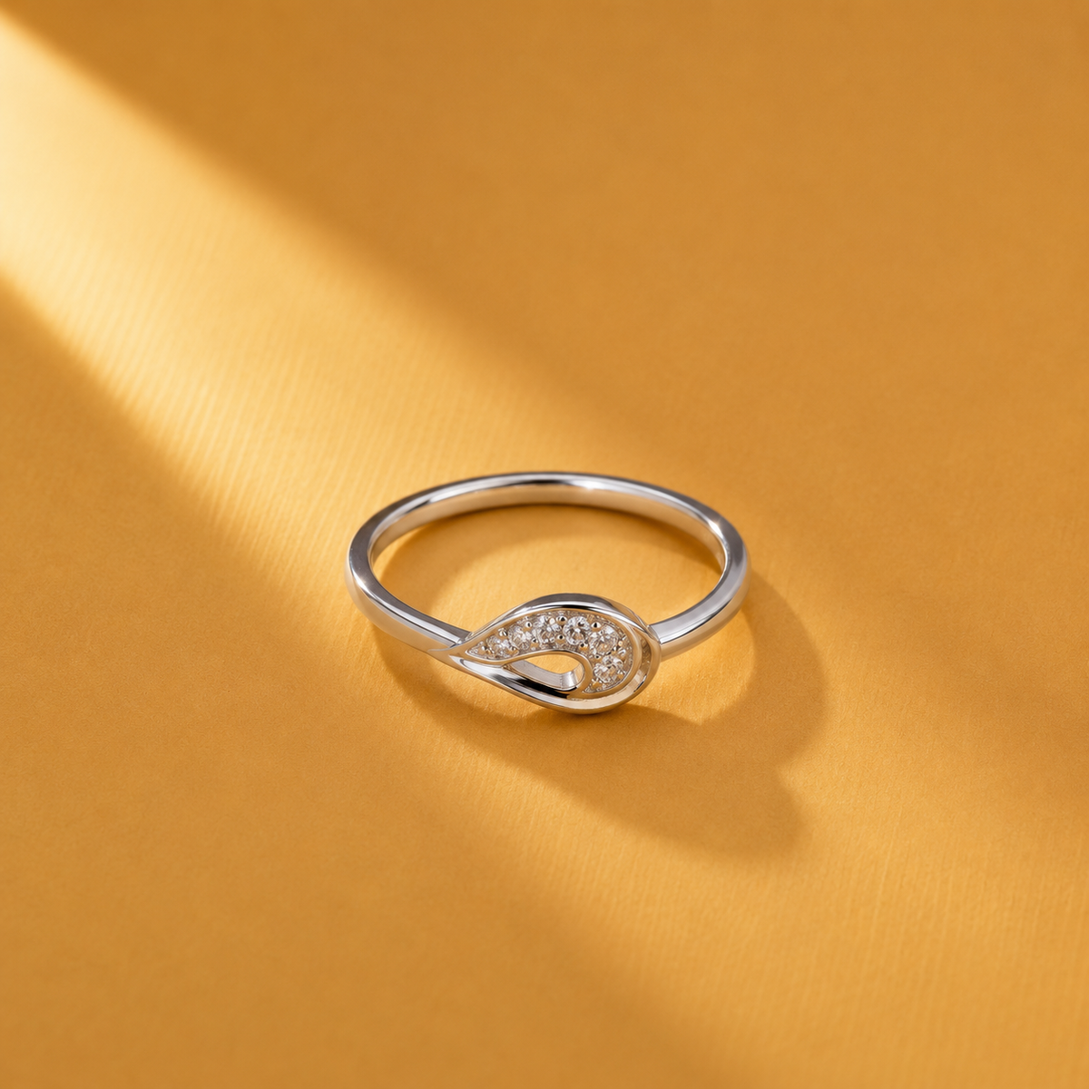 925 Sterling Silver Moissanite Open Loop Pavé Ring For Women