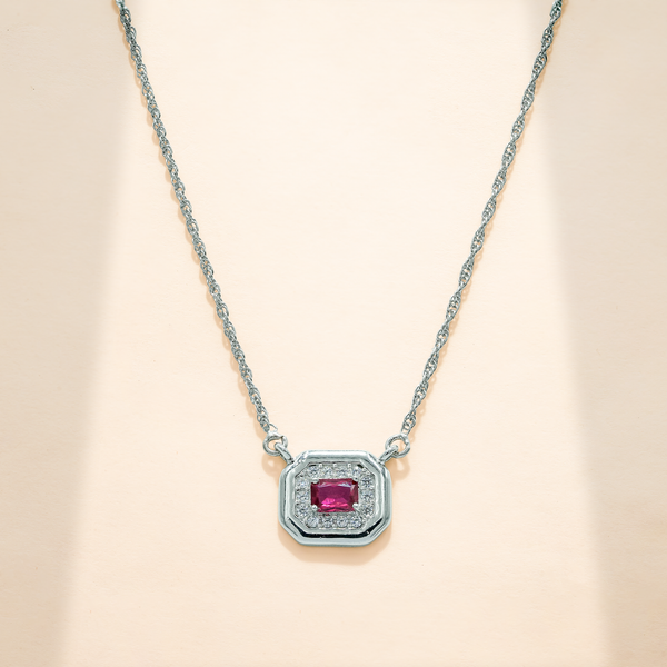 925 Sterling Silver Pink Quartz with Moissanite Halo Chain Pendant