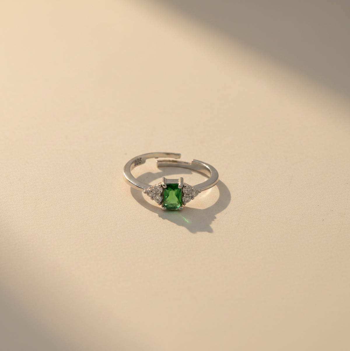 925 Sterling Silver Green Emerald Ring