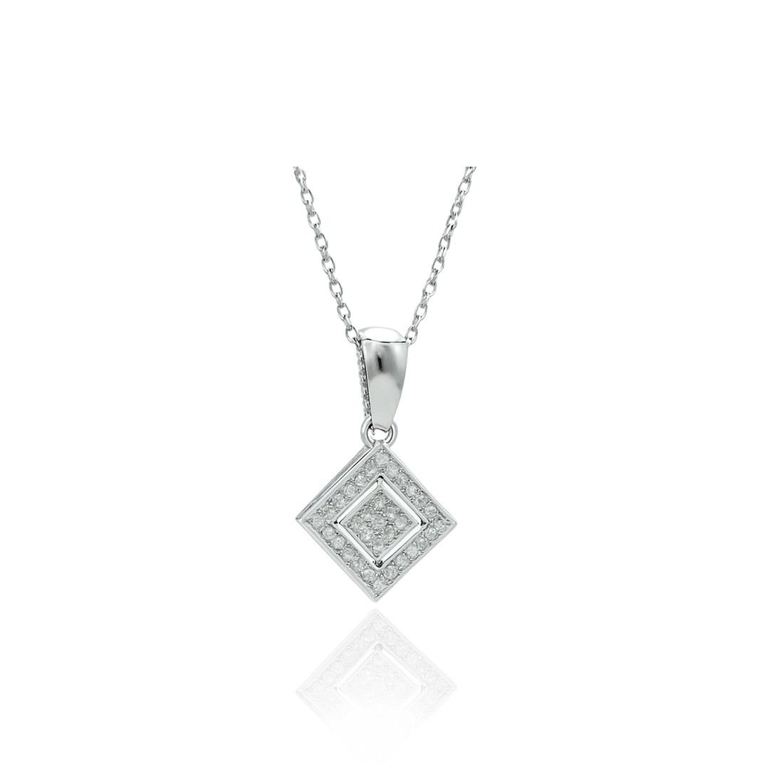 Lustre Shine Silver Pendant Set